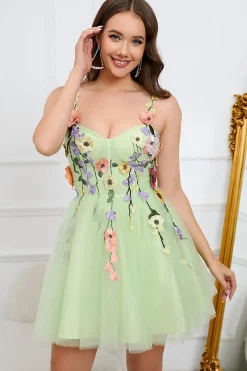 A Line Spaghetti Straps Green Short Prom Dress with Appliques