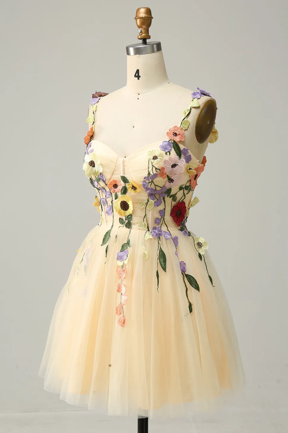 A Line Spaghetti Straps Green Short Prom Dress with Appliques