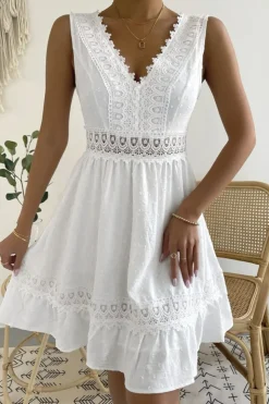 A-Line V-Neck Mini White Summer Graduation Dress