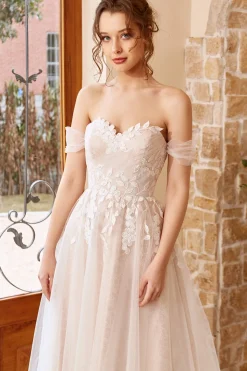 Appliques Tulle Halter Wedding Dress
