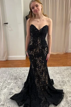 Green Mermaid Strapless Prom Dress with Lace