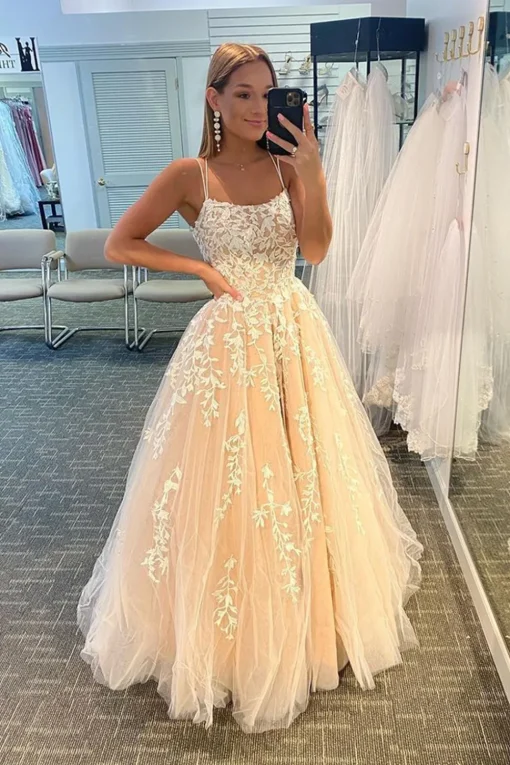 Princess Yellow Appliques Spaghetti Straps Prom Dress