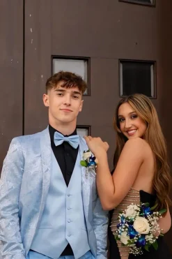 Shawl Lapel Light Blue Jacquard 3-Piece Men's Prom Suits