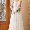 White Appliques Tulle Wedding Dress