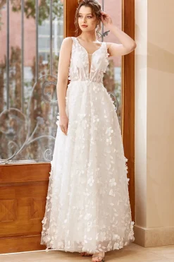 White Appliques Tulle Wedding Dress