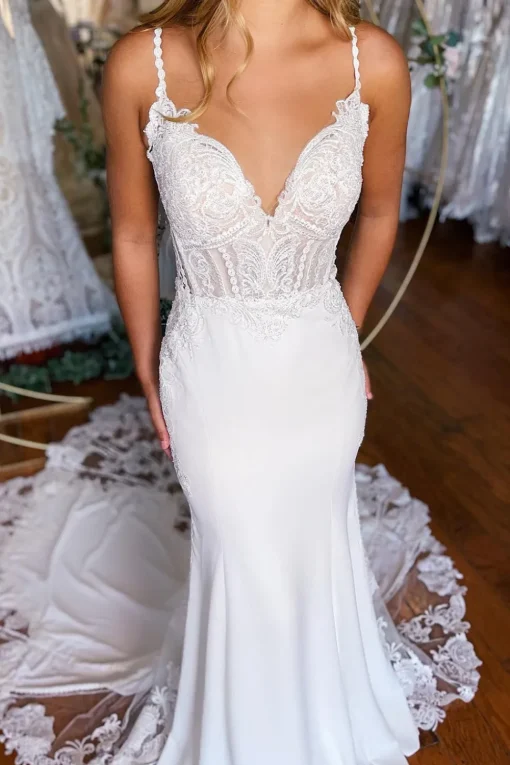 White Boho Mermaid Spaghetti Straps Long Wedding Dress with Lace