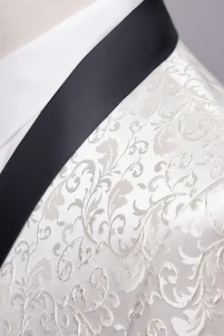 White Shawl Lapel Jacquard Prom Men's 2 Pieces Suits